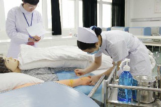 四川省红十字卫生学校口轻护理专业前景怎么样?